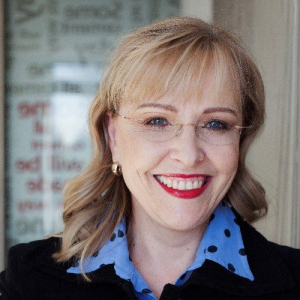 Louise van der Bank